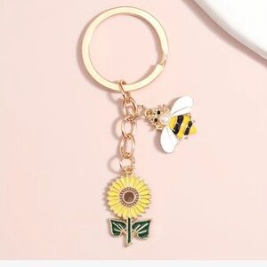 1 pc Sunflower Bee KeychainAlloy Enamel Keyring, Creative Charm Pendant